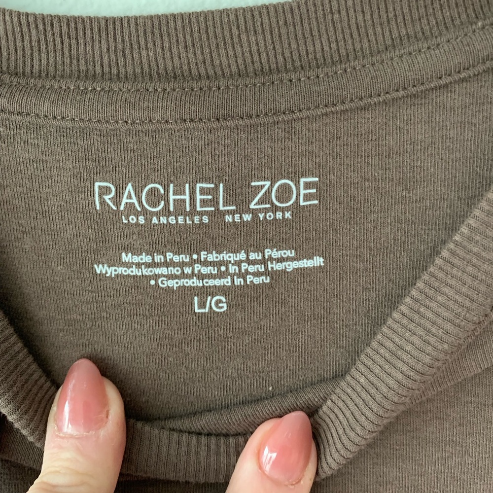 Rachel Zoe Brown Long-Sleeve Crewneck Top 👀BUNDLE AND SAVE🥳 - Picture 2 of 5
